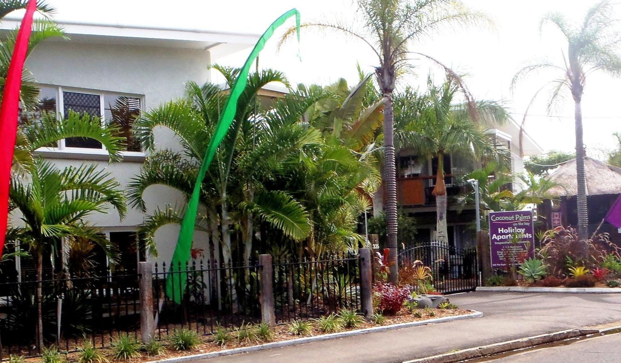Aparthotel Coconut Palms On The Bay Hervey Bay Exteriér fotografie