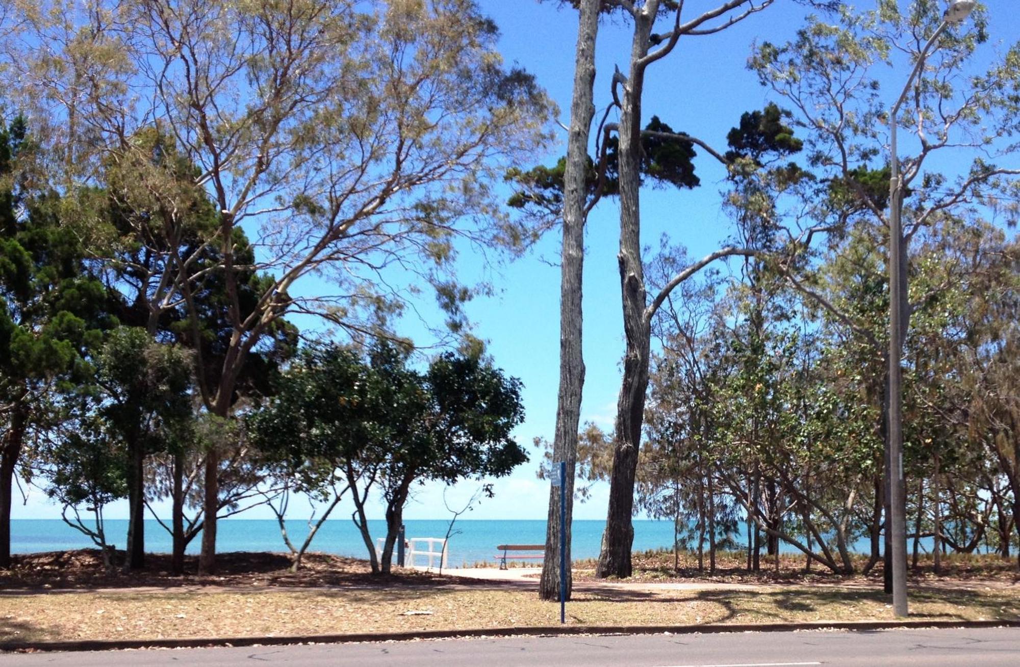 Aparthotel Coconut Palms On The Bay Hervey Bay Exteriér fotografie