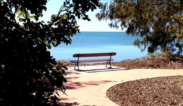 Aparthotel Coconut Palms On The Bay Hervey Bay Exteriér fotografie